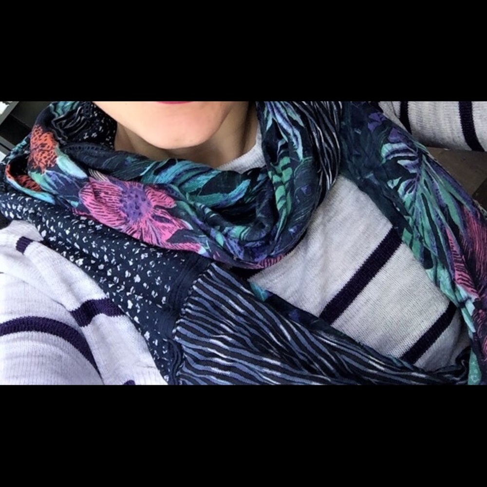 Scarf